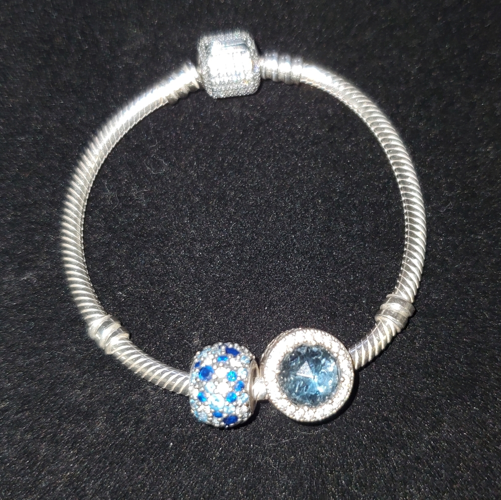NWOT Pandora Pave barrel bracelet 6.3 in